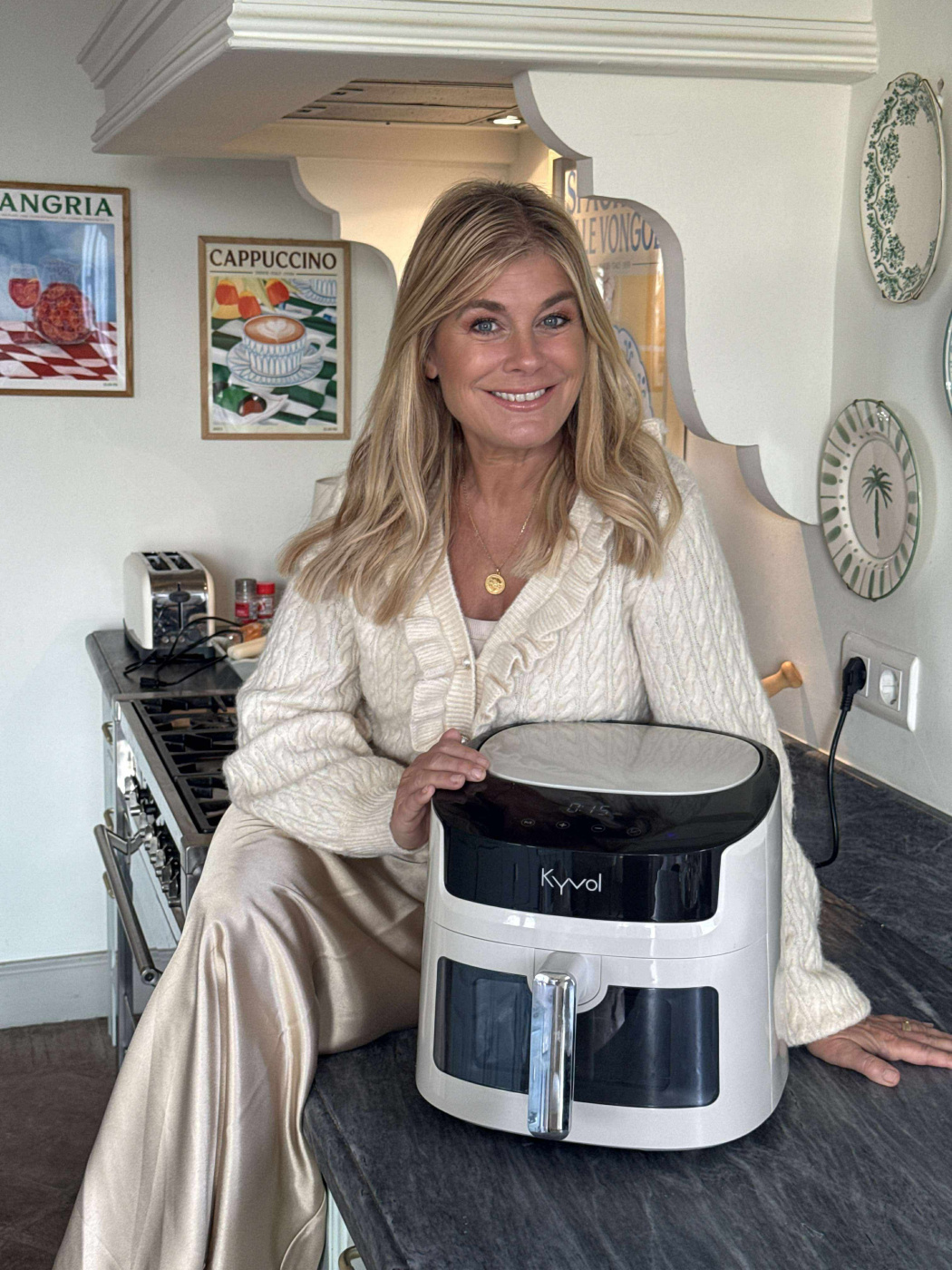 Kyvol 7.2L Smart Airfryer - CrispMaster 360°