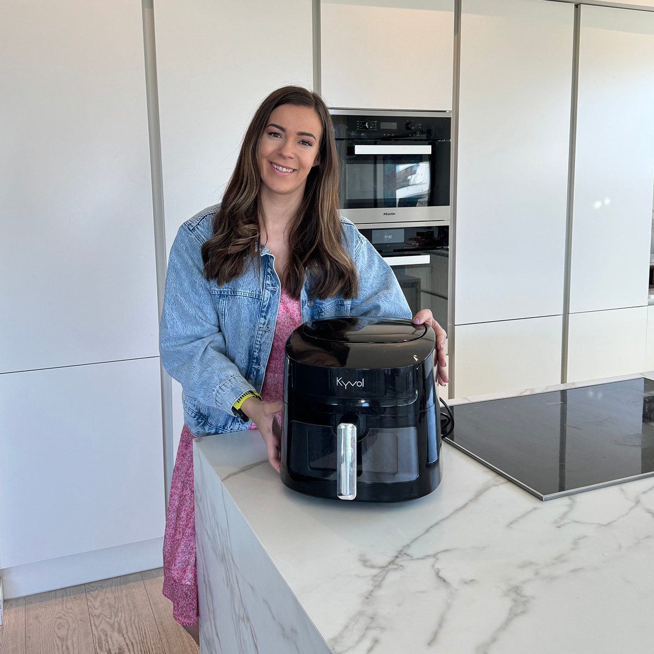 Kyvol 7.2L Smart Airfryer - CrispMaster 360°